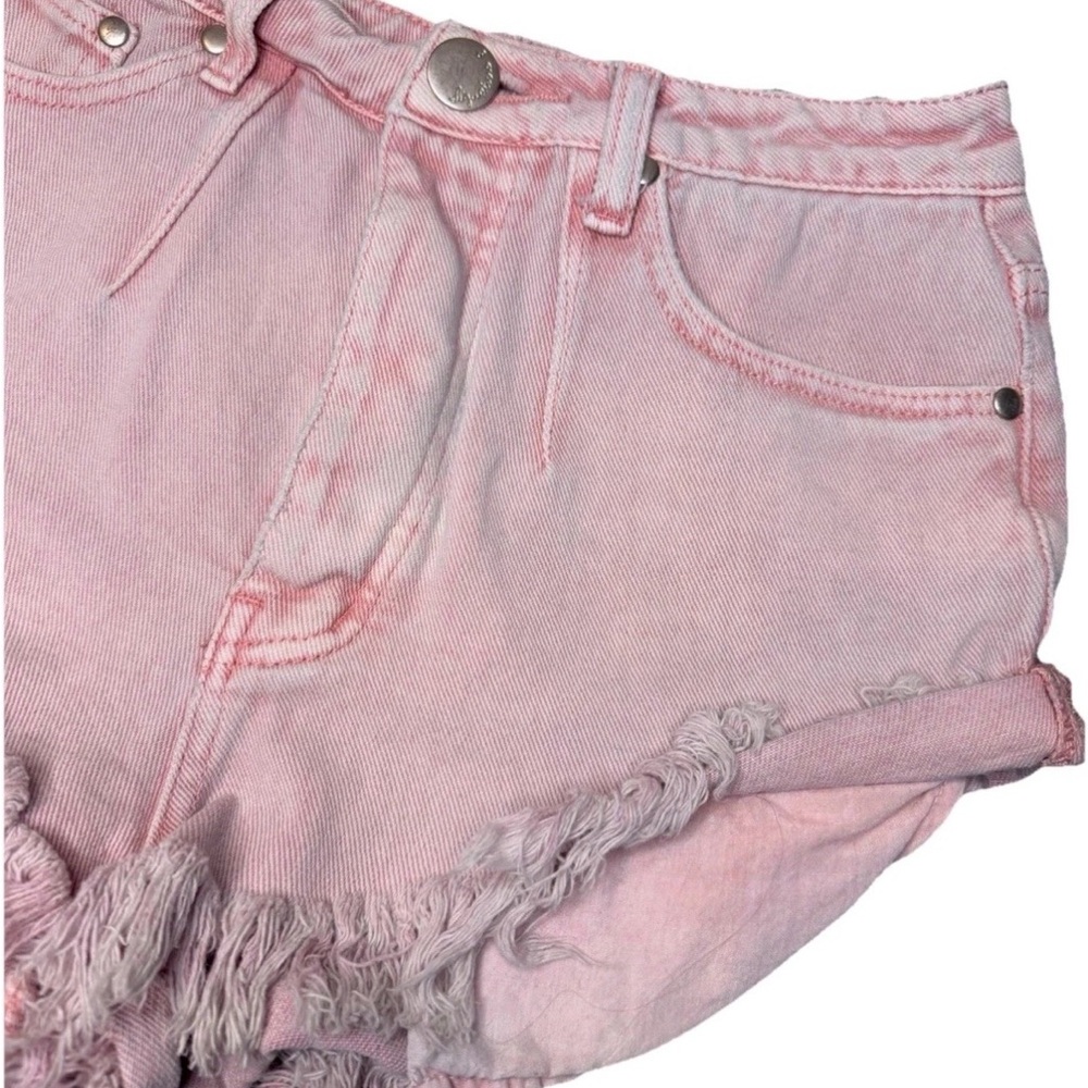 Trendy Pink Frayed Denim Shorts - Picture 2 of 10